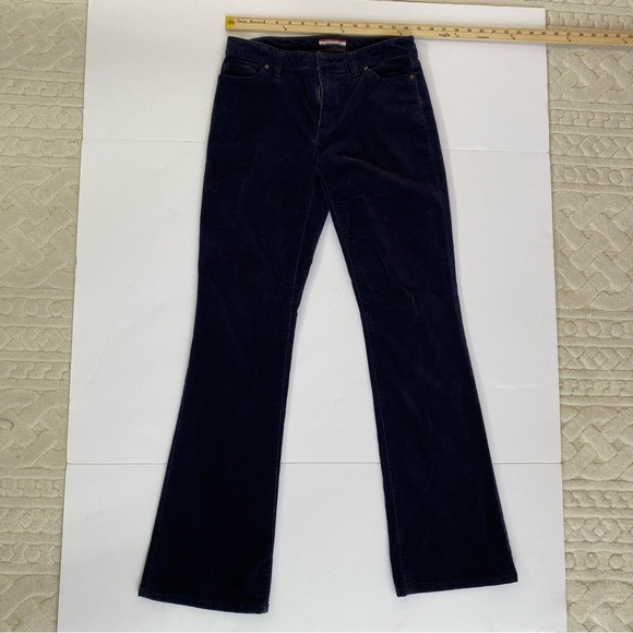 Tommy Hilfiger Navy Velvet Corduroy Pants | Flare Leg | Size 29 - Picture 4 of 7